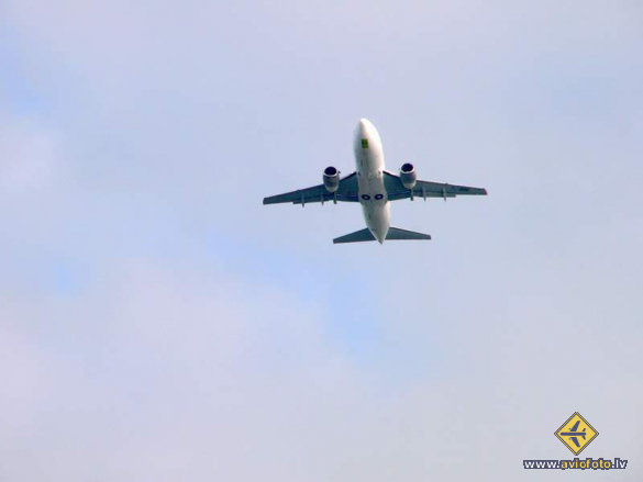 Boeing 737-522